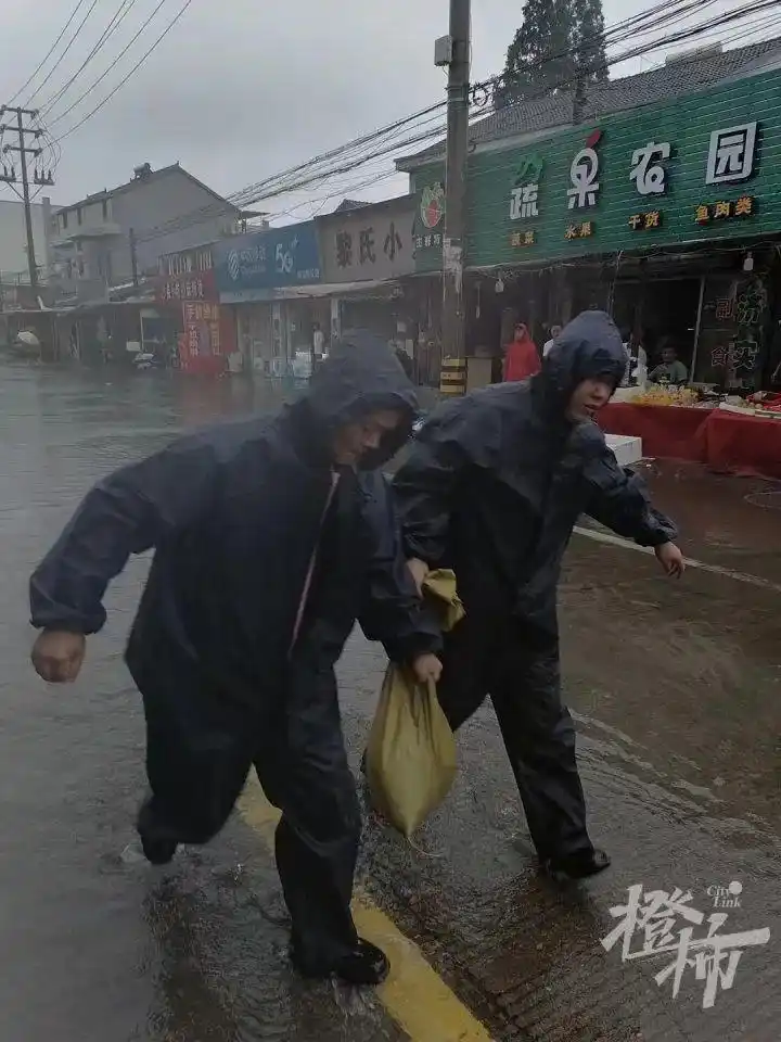 目前余姚情况如何？此次“烟花”雨量极值为何是余姚？橙柿互动记者实地探访，气象专家释疑